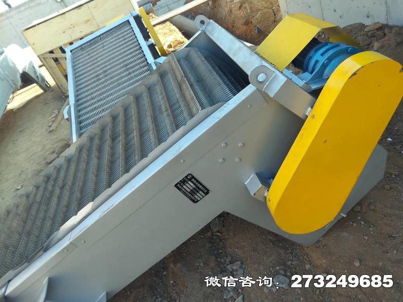 容城回转式齿耙清污机