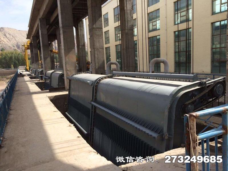 新北水利水电站格栅清污机